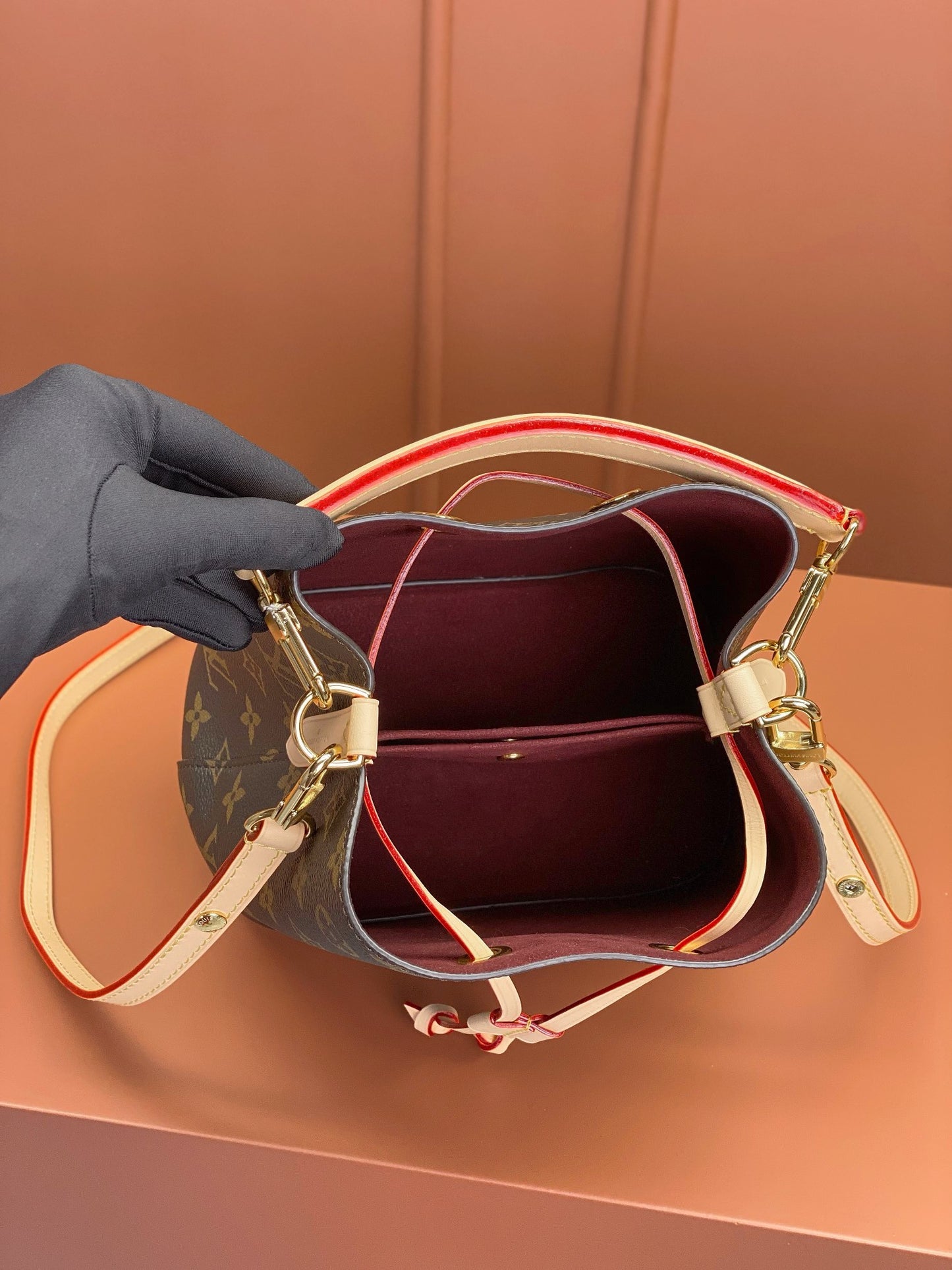 Louis Vuitton NeoNoe BB
