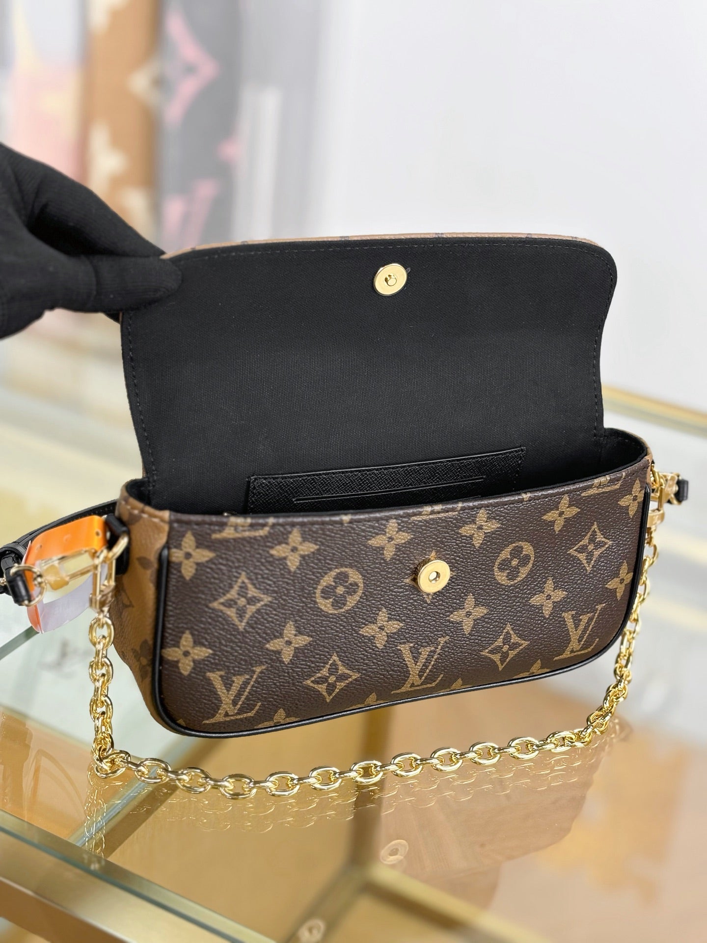 Louis Vuitton Wallet On Chain Ivy