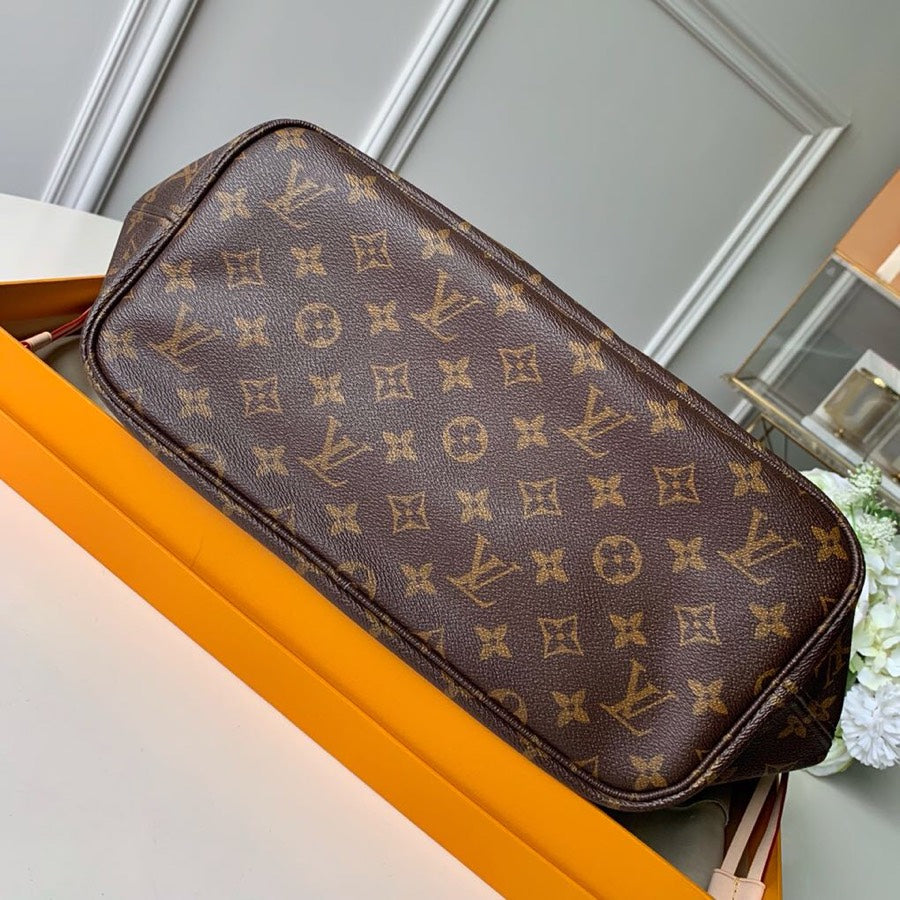 Louis Vuitton Neverfull MM Monogram/ Rose Ballerine