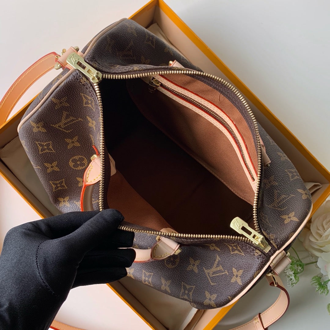 Louis Vuitton Speedy Bandouliere 30