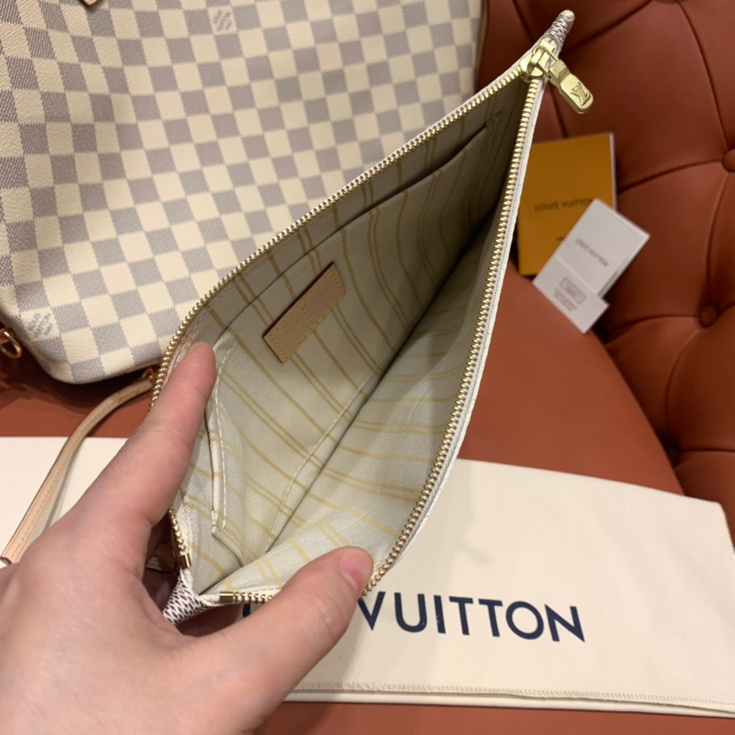 Louis Vuitton Neverfull MM Damier Azur/ Beige