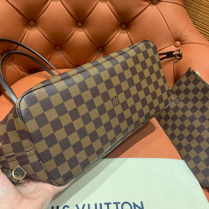 Louis Vuitton Neverfull MM Damier Ebene/ Cerise