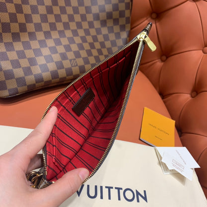 Louis Vuitton Neverfull MM Damier Ebene/ Cerise