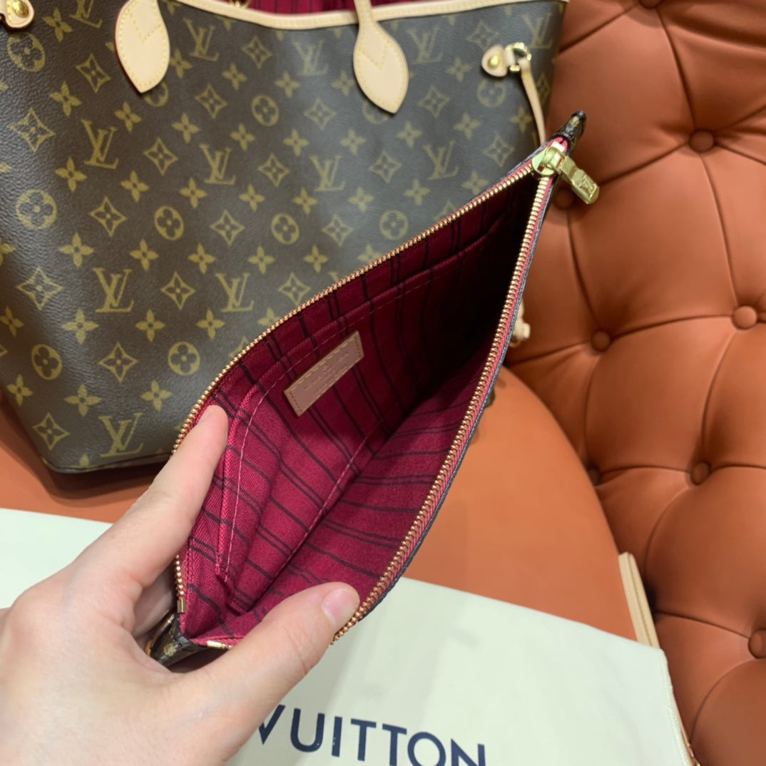Louis Vuitton Neverfull MM Monogram/ Pivoine