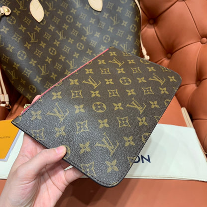 Louis Vuitton Neverfull MM Monogram/ Pivoine