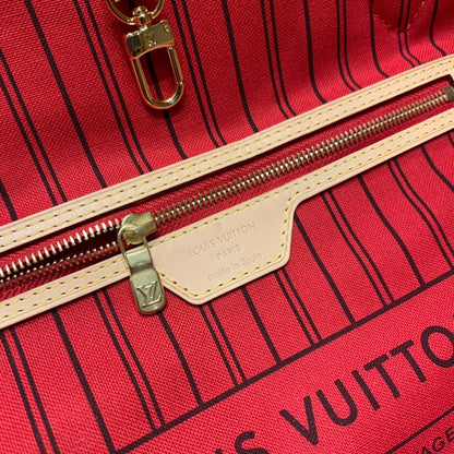 Louis Vuitton Neverfull MM Monogram/ Cerise