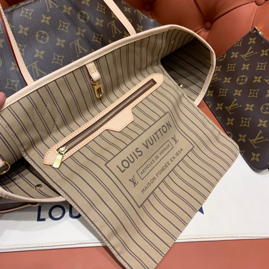 Louis Vuitton Neverfull MM Monogram/ Beige
