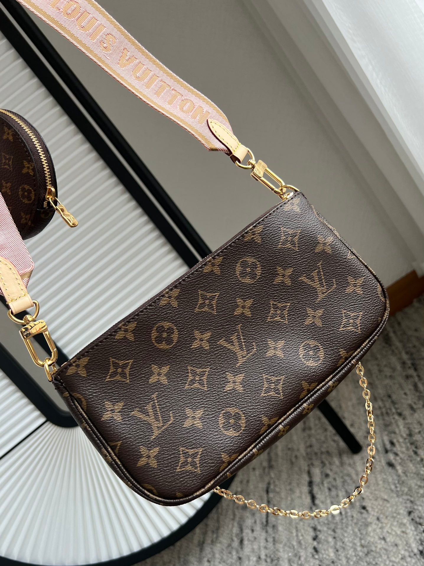 Louis Vuitton Multi Pochette Accessoires