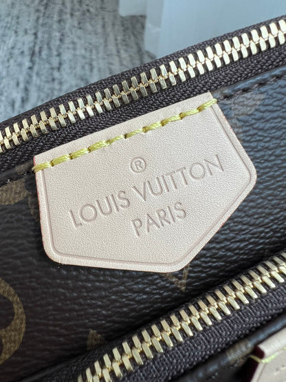 Louis Vuitton Multi Pochette Accessoires