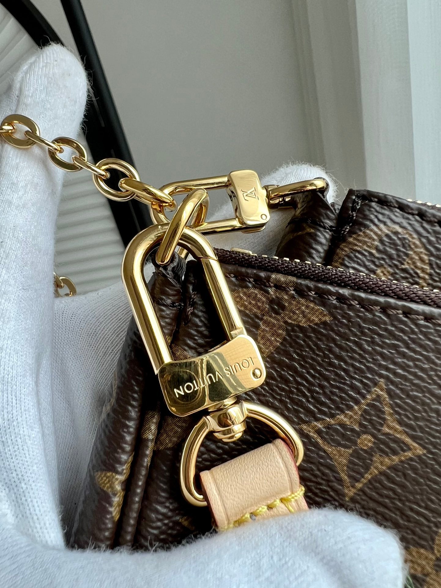 Louis Vuitton Multi Pochette Accessoires