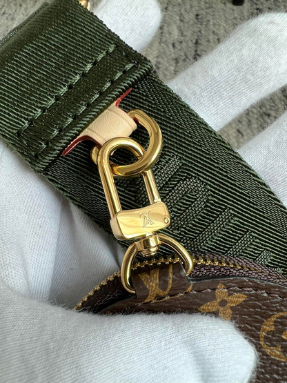 Louis Vuitton Multi Pochette Accessoires