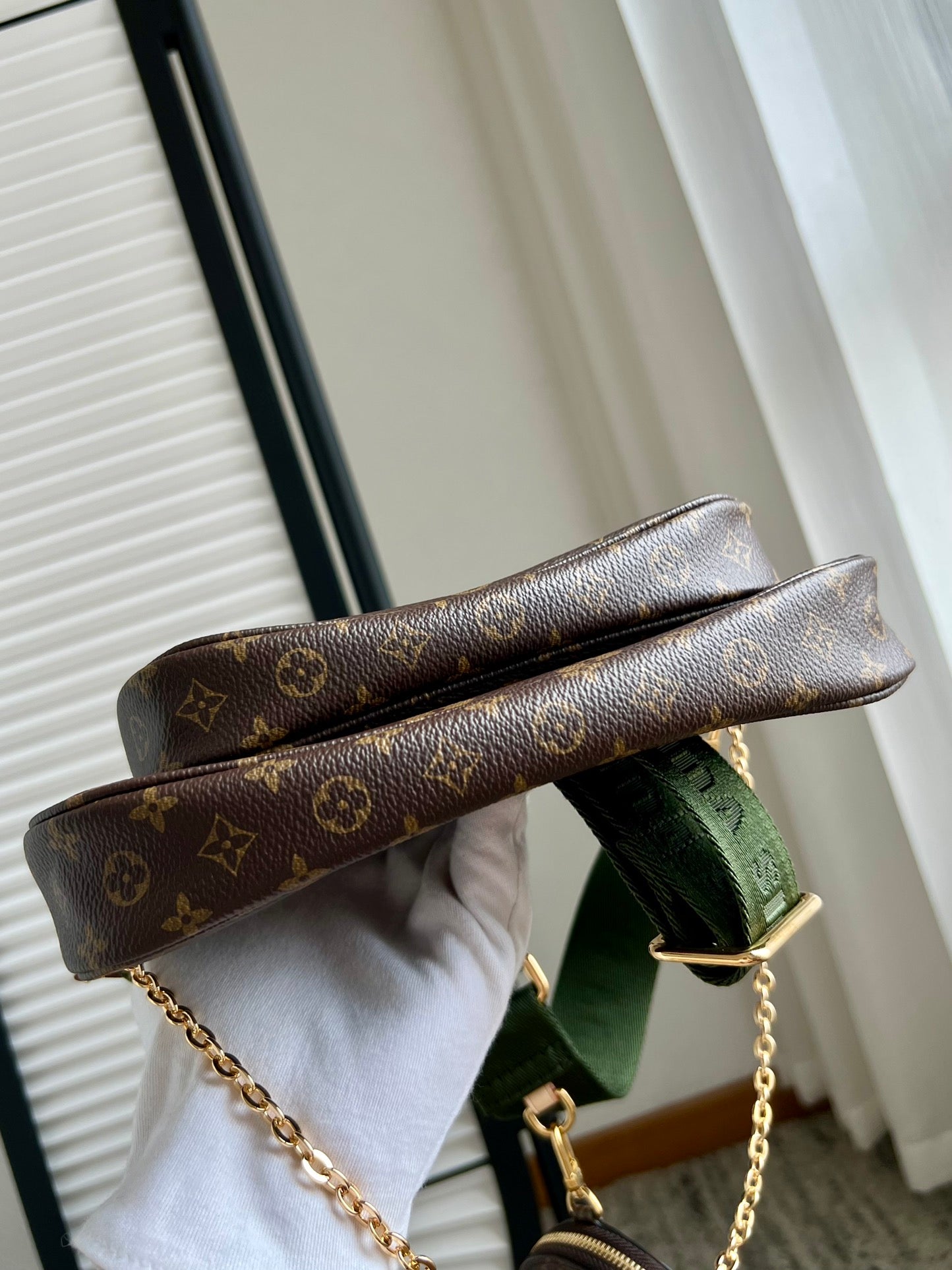 Louis Vuitton Multi Pochette Accessoires
