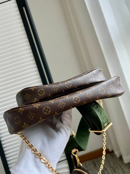Louis Vuitton Multi Pochette Accessoires