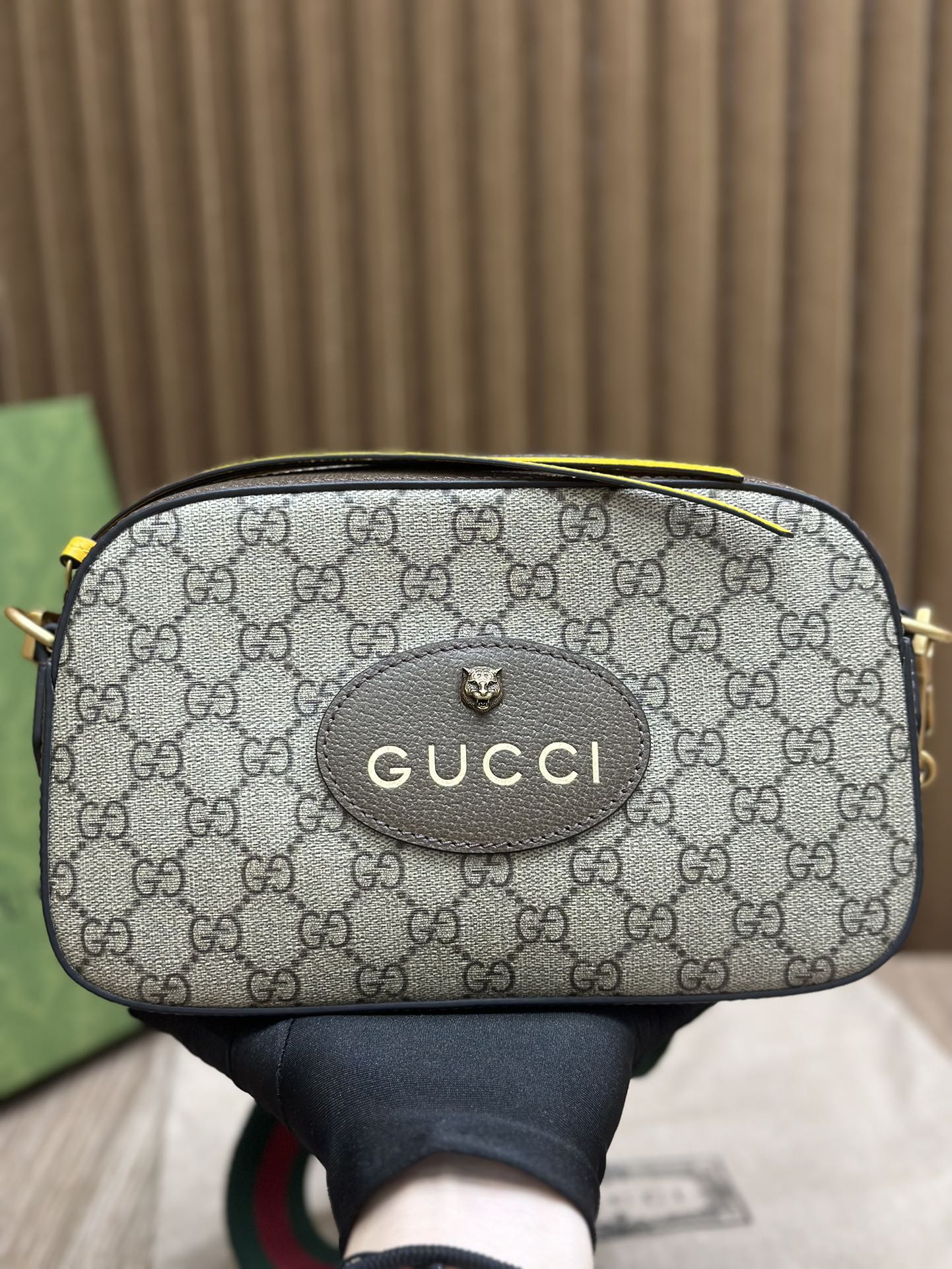 Gucci Neo Vintage Messenger Bag