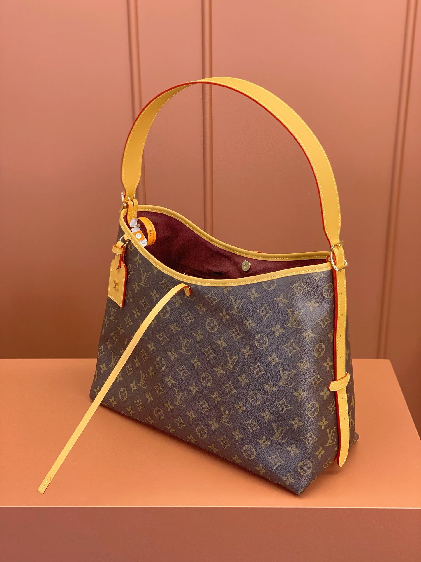 Louis Vuitton CarryAll MM