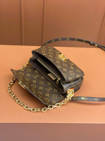 Louis Vuitton Pochette Metis East West
