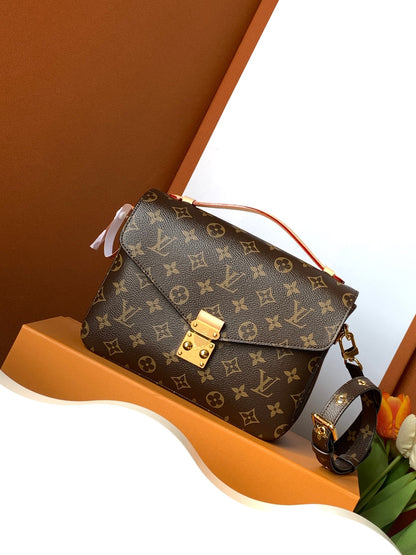 Louis Vuitton Metis Pochette