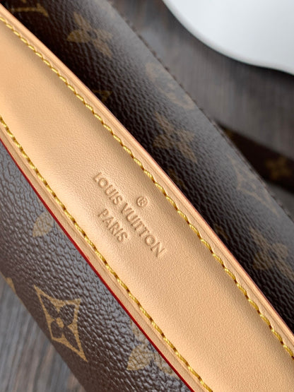 Louis Vuitton Metis Pochette