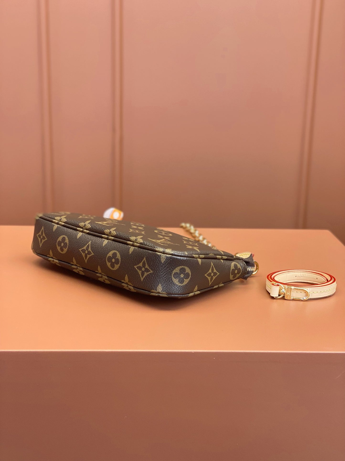 Louis Vuitton Pochette Accessoires