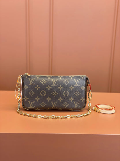 Louis Vuitton Pochette Accessoires