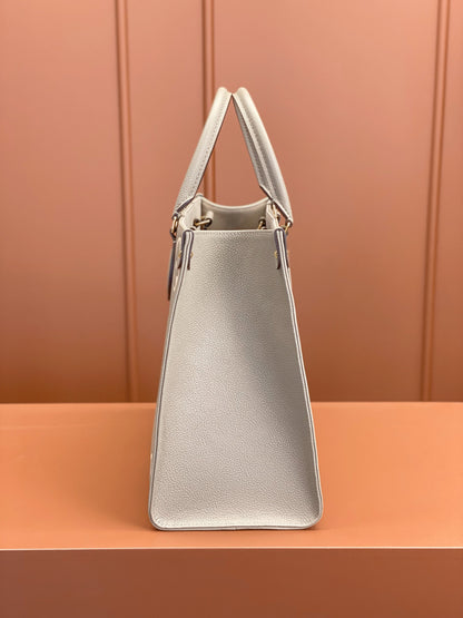 Louis Vuitton Onthego MM