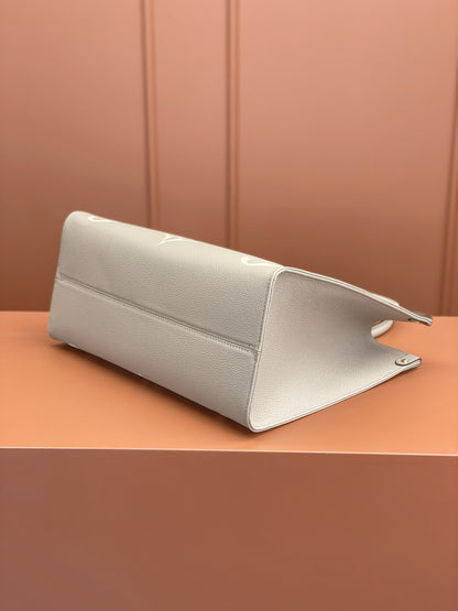 Louis Vuitton Onthego MM
