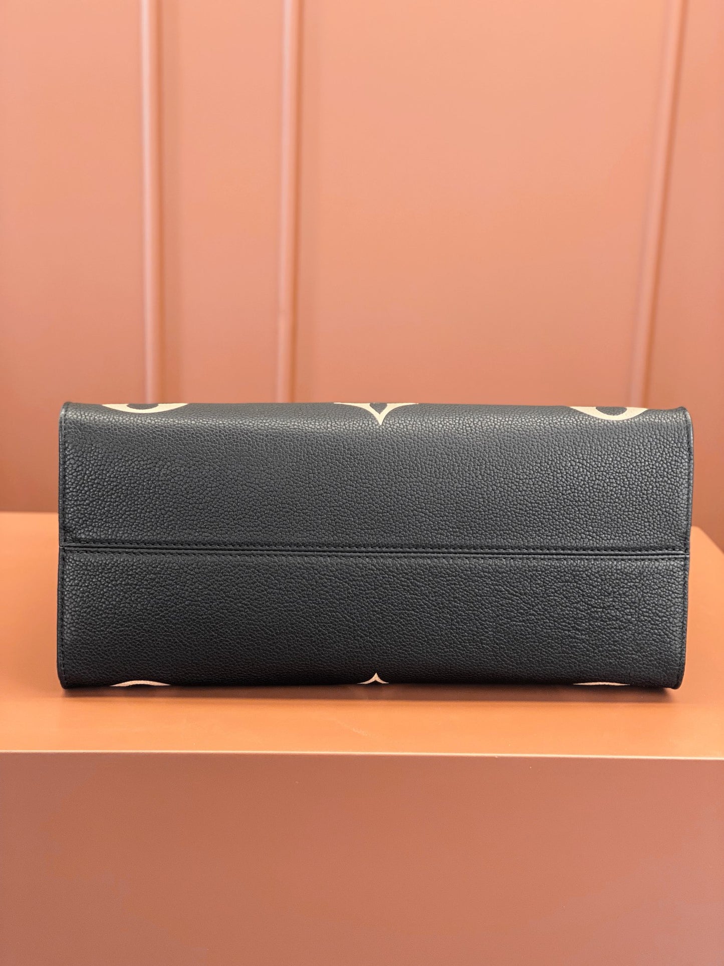Louis Vuitton Onthego MM