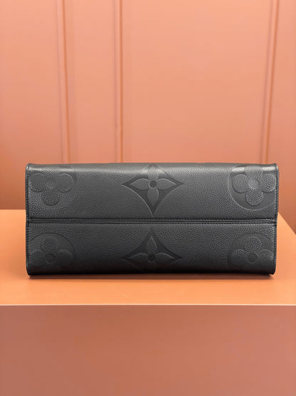 Louis Vuitton Onthego MM