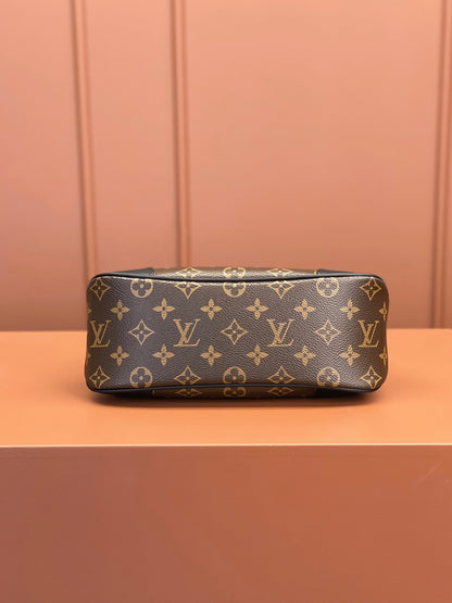 Louis Vuitton Boulogne PM