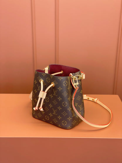 Louis Vuitton NeoNoe BB