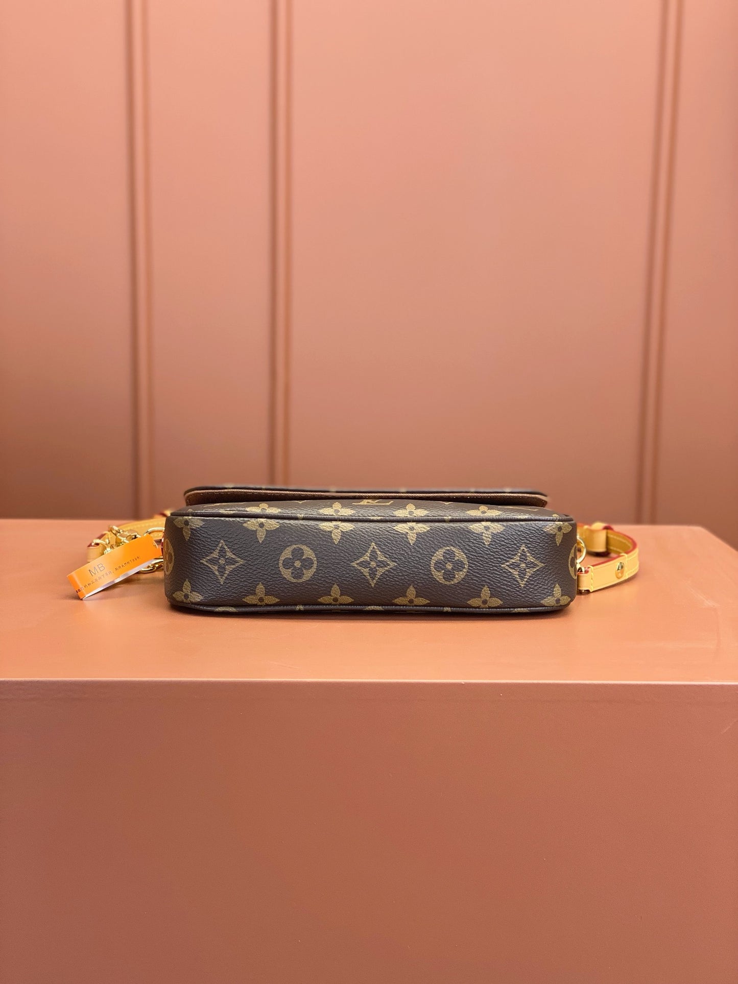 Louis Vuitton Wallet On Chain Ivy