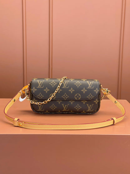 Louis Vuitton Wallet On Chain Ivy