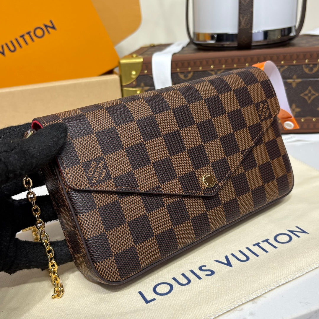 Louis Vuitton Felicie Pochette
