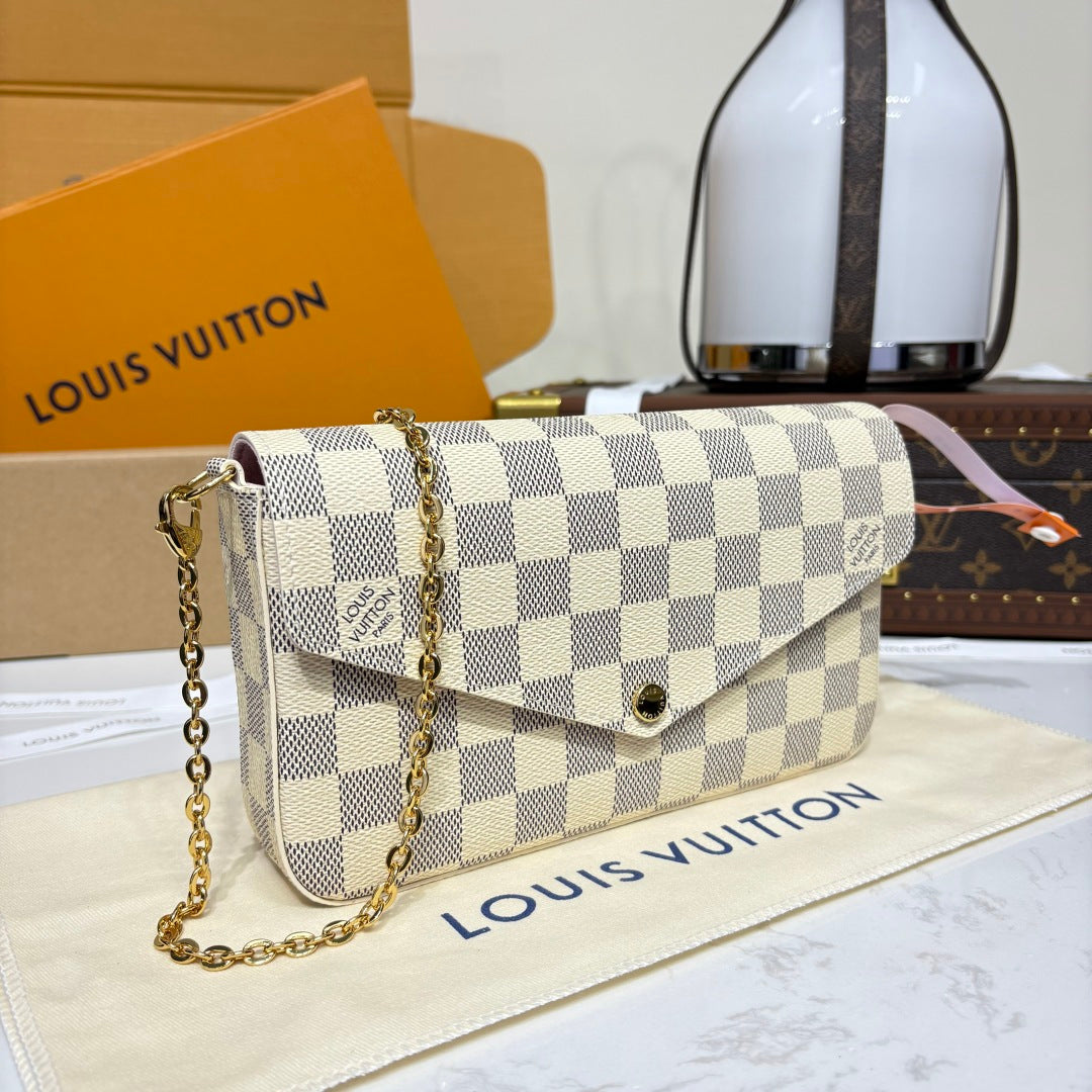 Louis Vuitton Felicie Pochette