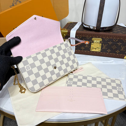 Louis Vuitton Felicie Pochette