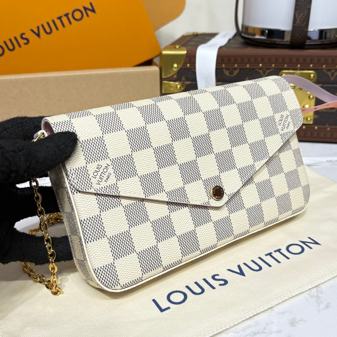Louis Vuitton Felicie Pochette
