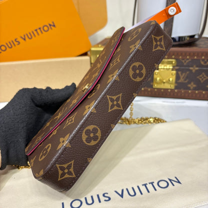 Louis Vuitton Felicie Pochette