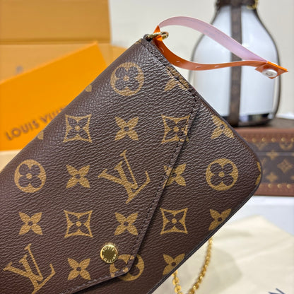 Louis Vuitton Felicie Pochette