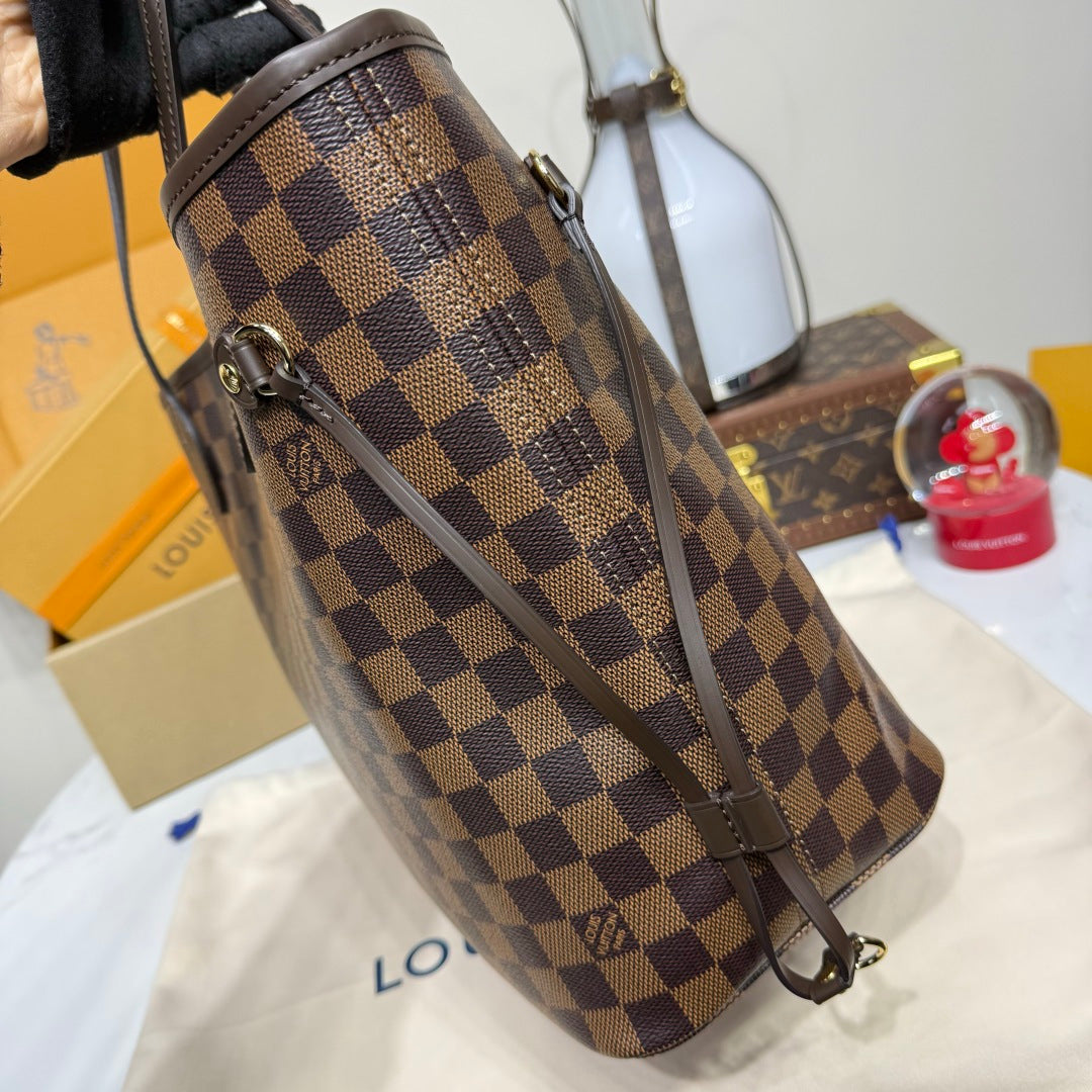 Louis Vuitton Neverfull MM Damier Ebene/ Rose Ballerine