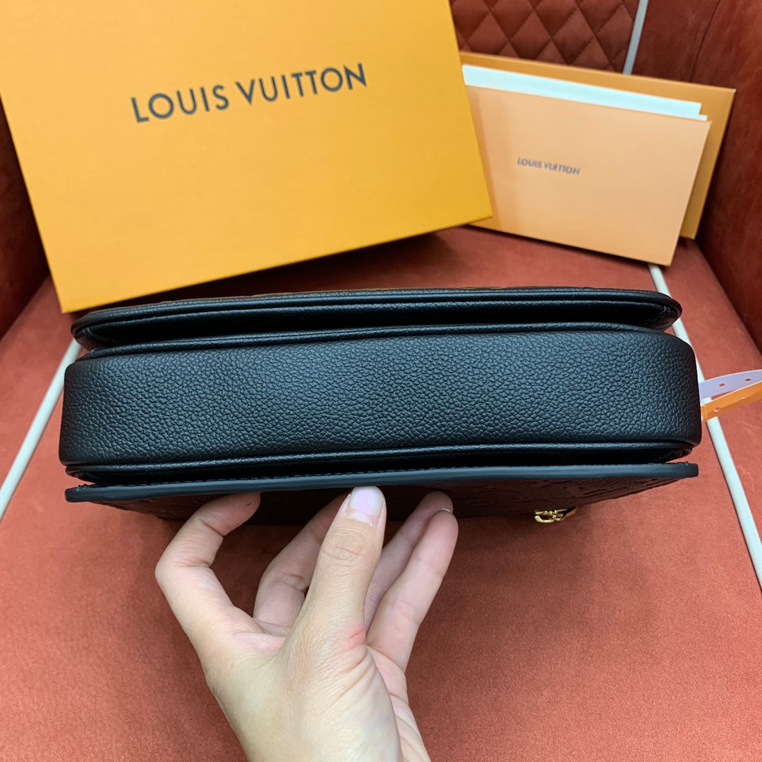 Louis Vuitton Metis Pochette