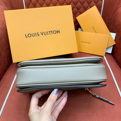 Louis Vuitton Metis Pochette