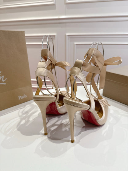 Christian Louboutin Cassia Lace Up Pumps