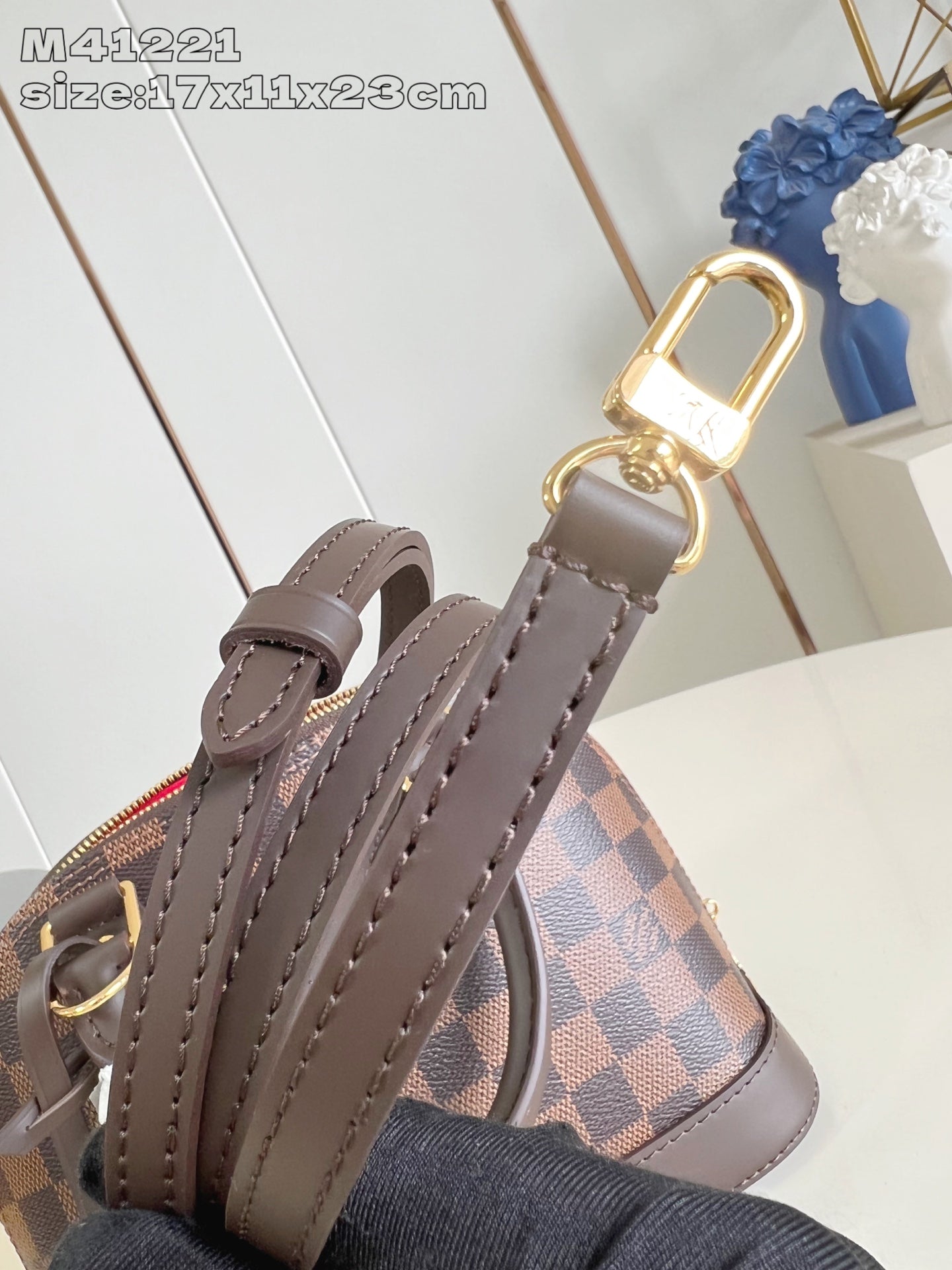 Louis Vuitton Alma BB