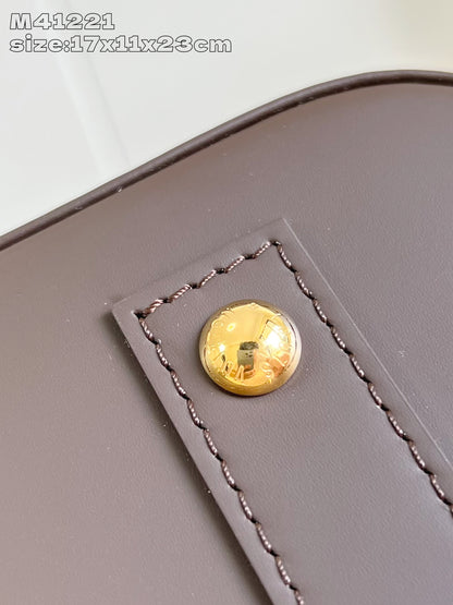 Louis Vuitton Alma BB