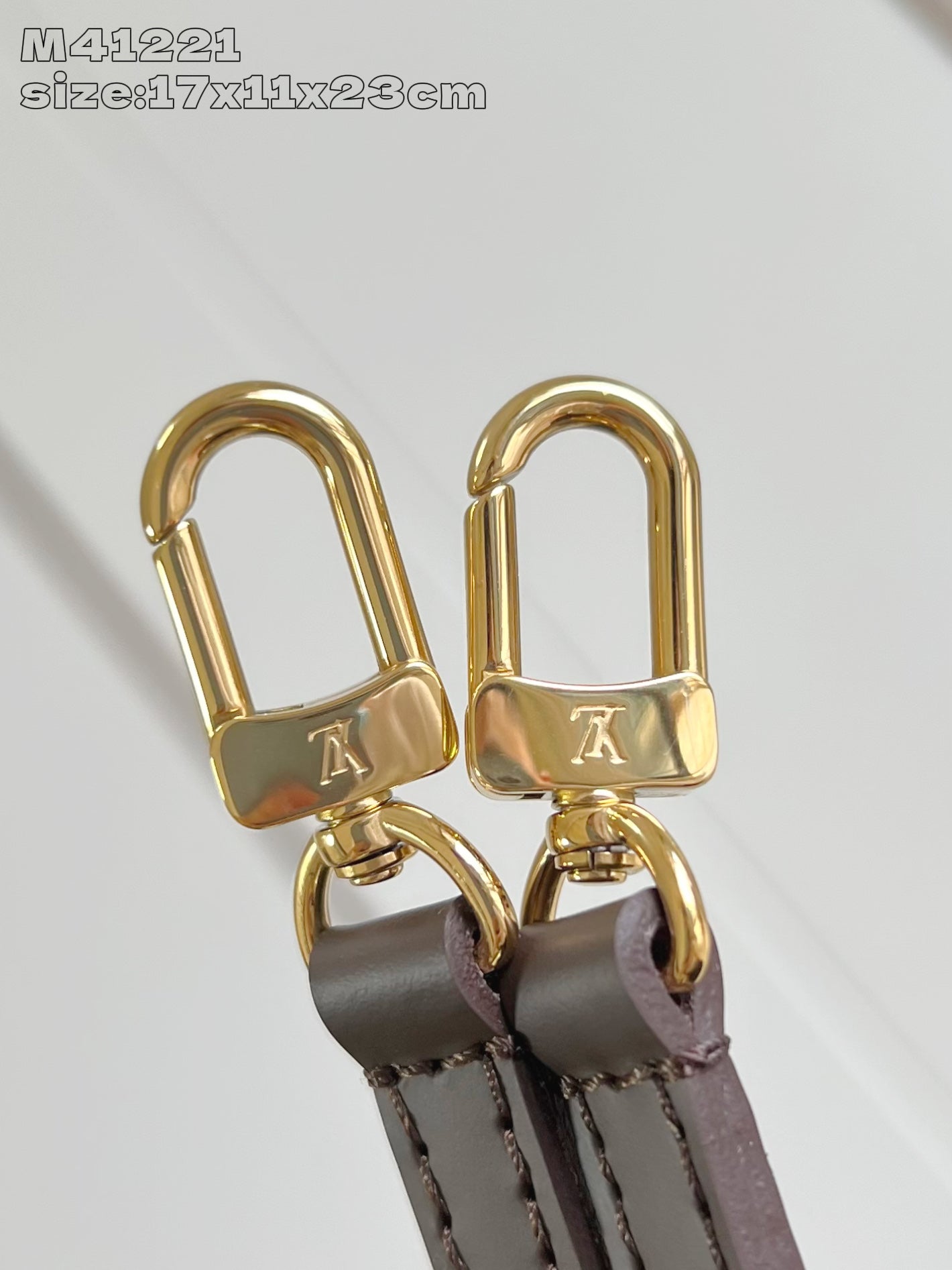 Louis Vuitton Alma BB