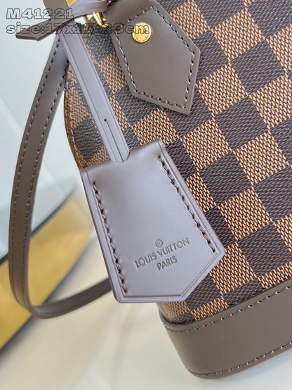 Louis Vuitton Alma BB
