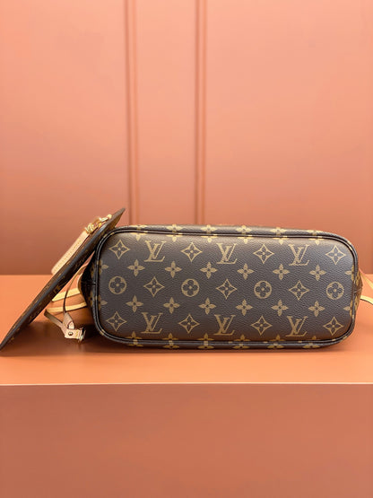 Louis Vuitton Neverfull PM Monogram/ Beige