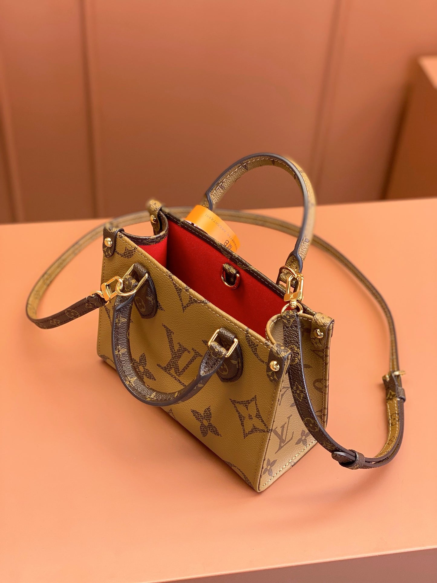 Louis Vuitton Onthego BB