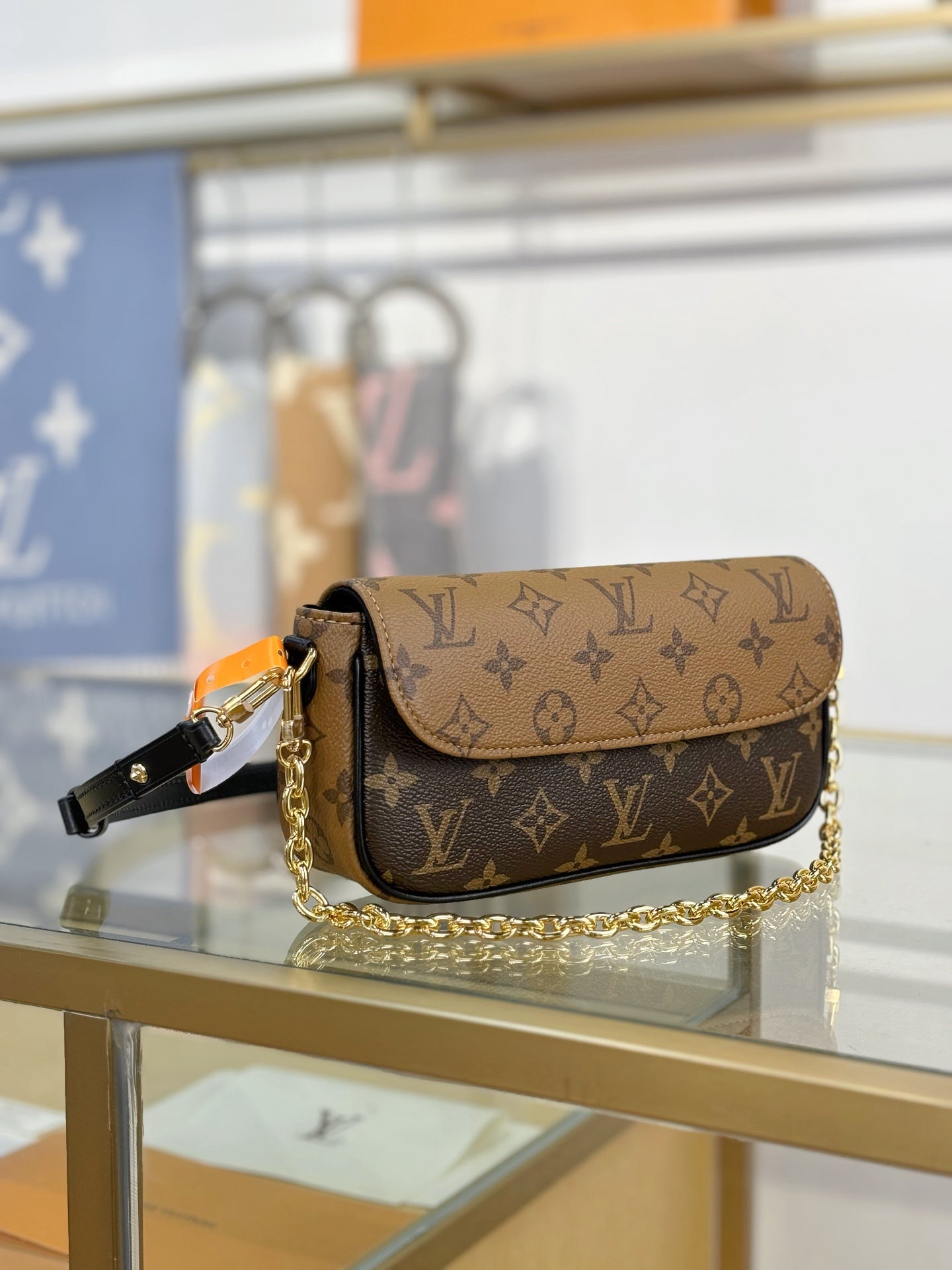 Louis Vuitton Wallet On Chain Ivy
