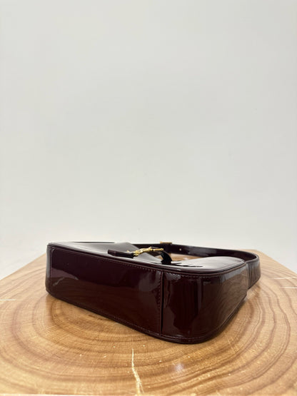 Saint Laurent Le 5 A 7 In Patent Leather